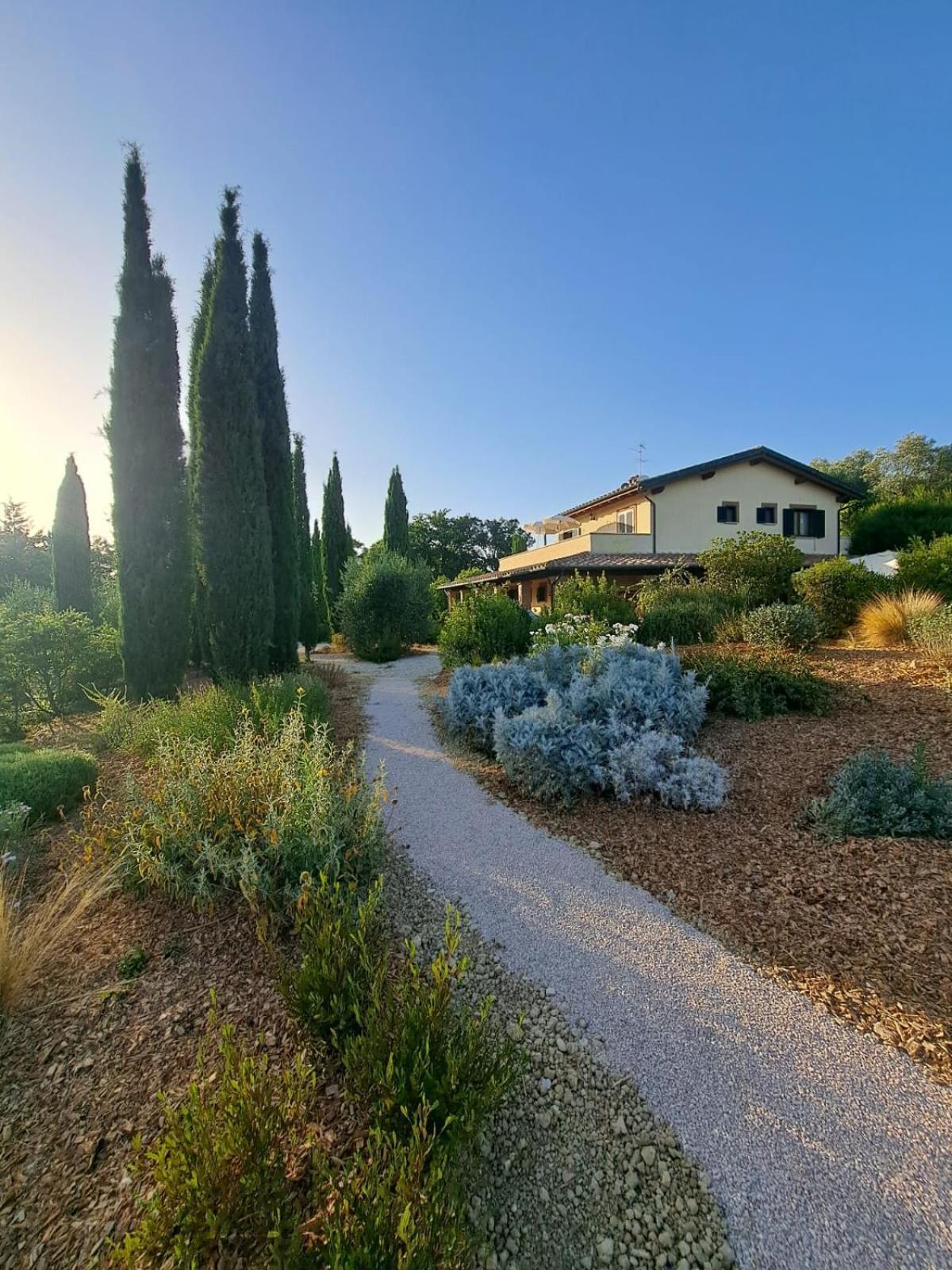 Casale Terre Rosse Bed & Breakfast Saturnia Exterior photo